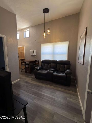 2112 E 18th Street, Tucson, AZ 85719