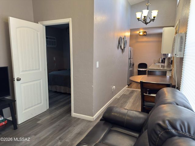 2112 E 18th Street, Tucson, AZ 85719