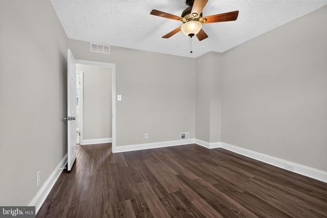 3802 10TH, Baltimore, MD 21225