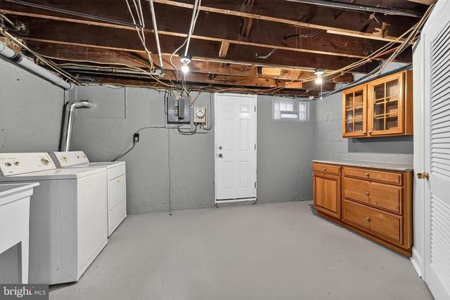 3802 10TH, Baltimore, MD 21225
