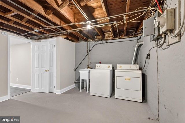 3802 10TH, Baltimore, MD 21225