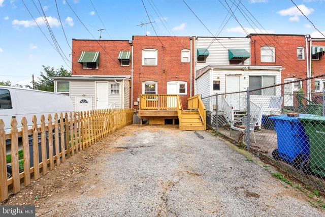3802 10TH, Baltimore, MD 21225