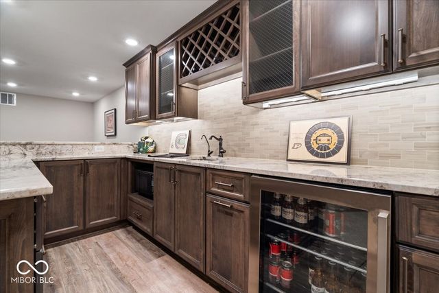528 Dickson Lane, Carmel, IN 46032