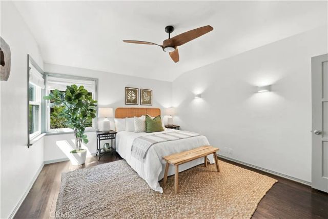528 W Burnett, Long Beach, CA 90806