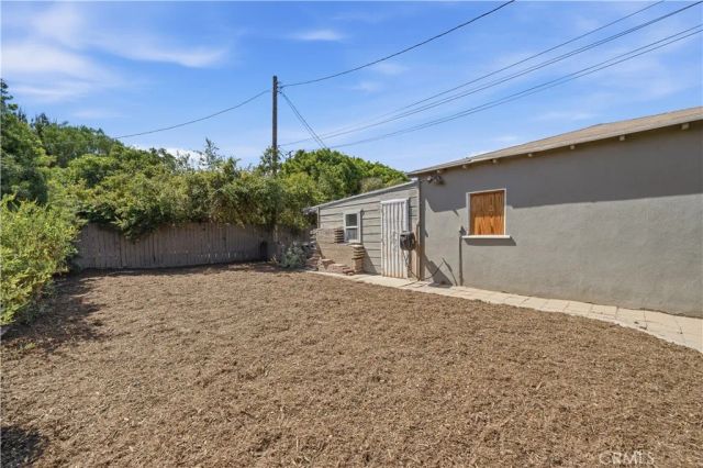 528 W Burnett, Long Beach, CA 90806