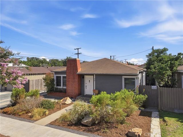 528 W Burnett, Long Beach, CA 90806