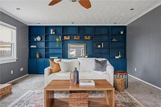 2430 Tullibee DR, Norfolk, VA 23518