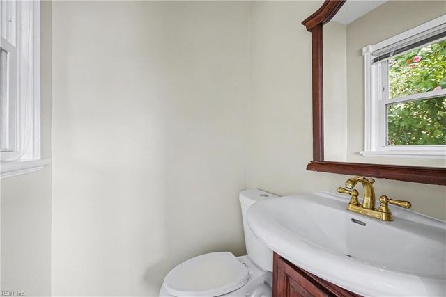 2430 Tullibee DR, Norfolk, VA 23518