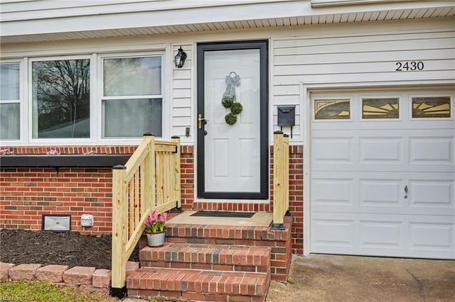 2430 Tullibee DR, Norfolk, VA 23518