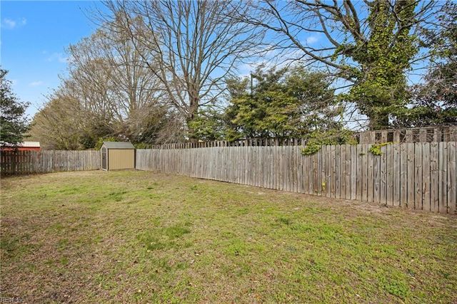 2430 Tullibee DR, Norfolk, VA 23518