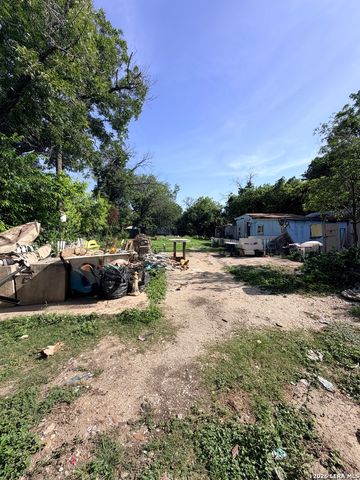 806 GREEN ST, San Antonio, TX 78225