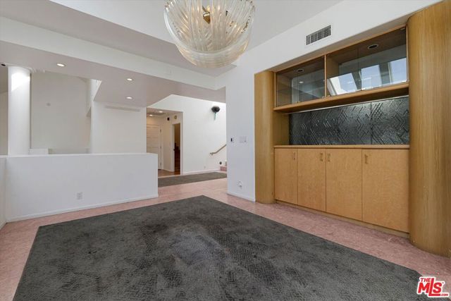 7805 Veragua Drive, Playa Del Rey, CA 90293