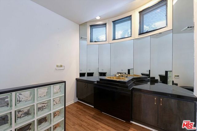 7805 Veragua Drive, Playa Del Rey, CA 90293