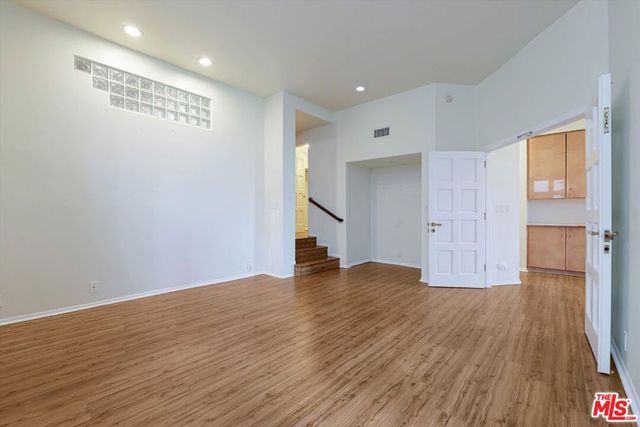 7805 Veragua Drive, Playa Del Rey, CA 90293