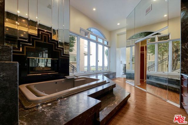 7805 Veragua Drive, Playa Del Rey, CA 90293