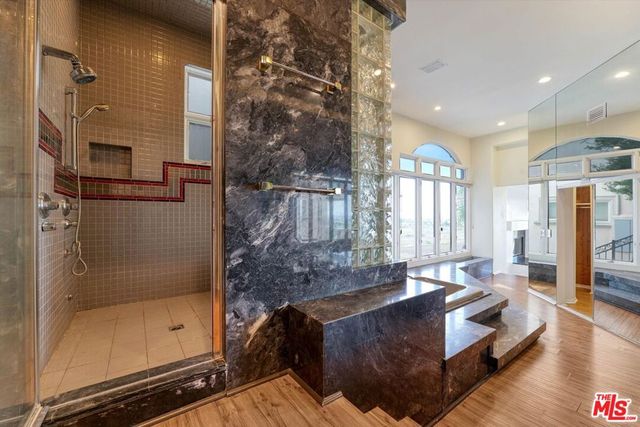 7805 Veragua Drive, Playa Del Rey, CA 90293