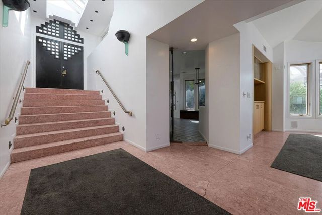 7805 Veragua Drive, Playa Del Rey, CA 90293