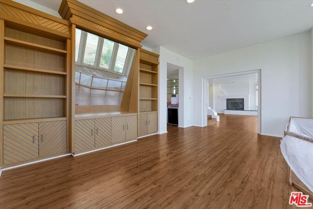 7805 Veragua Drive, Playa Del Rey, CA 90293