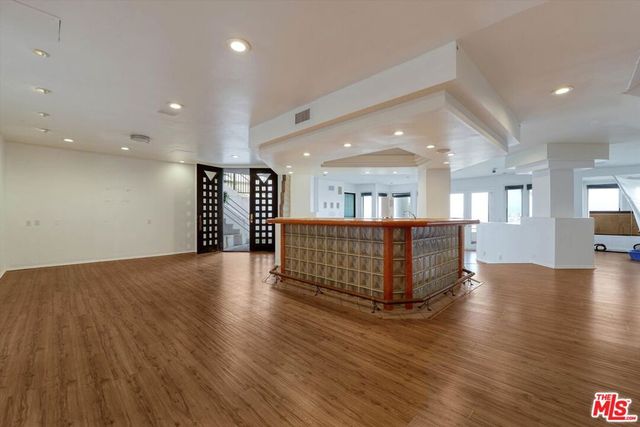 7805 Veragua Drive, Playa Del Rey, CA 90293