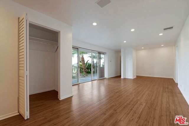 7805 Veragua Drive, Playa Del Rey, CA 90293