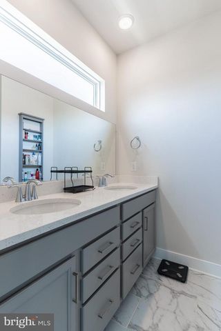 17153 CUMBERLAND HEIGHT DR, Dumfries, VA 22026