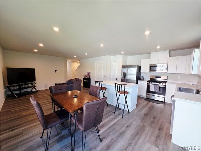 134 South Drive, West Seneca, NY 14218