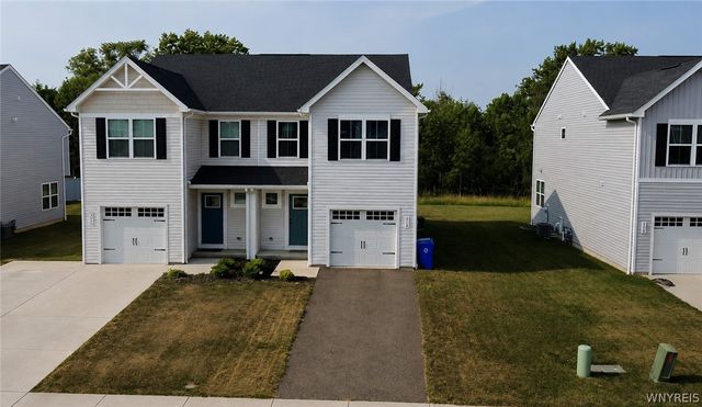 134 South Drive, West Seneca, NY 14218