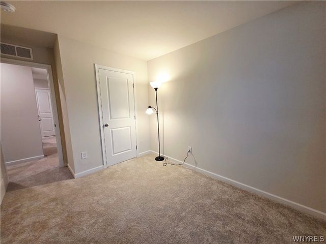 134 South Drive, West Seneca, NY 14218