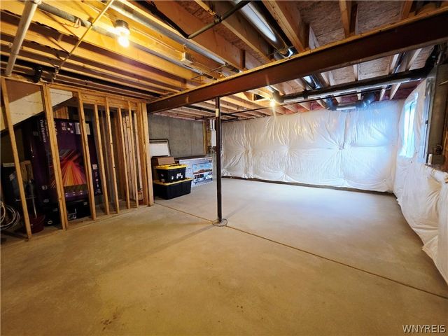 134 South Drive, West Seneca, NY 14218