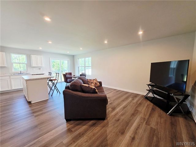 134 South Drive, West Seneca, NY 14218