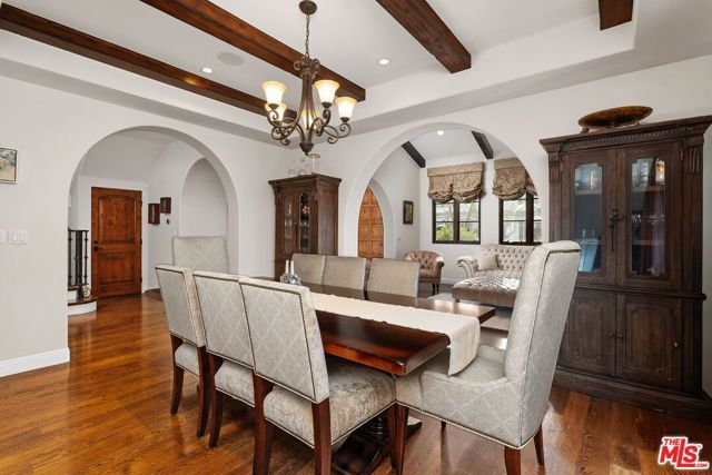 3522 S Barrington Avenue, Los Angeles, CA 90066