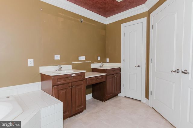 109 KARENLYNN DR, Franklinville, NJ 08322