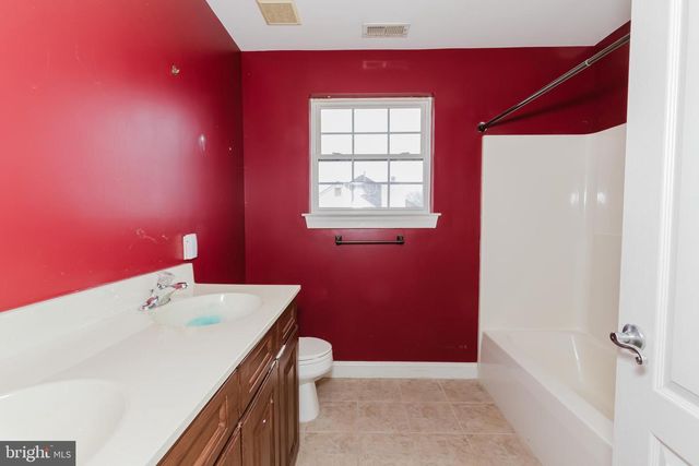 109 KARENLYNN DR, Franklinville, NJ 08322