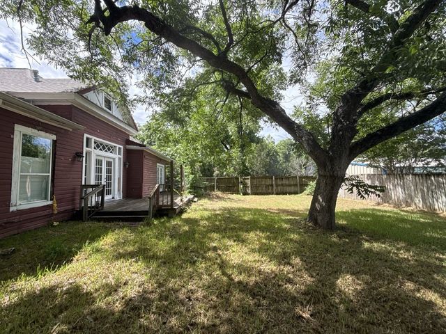 500 2nd Street, Kerens, TX 75144