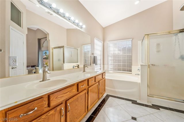 6109 Topaz Valley Avenue, Las Vegas, NV 89130