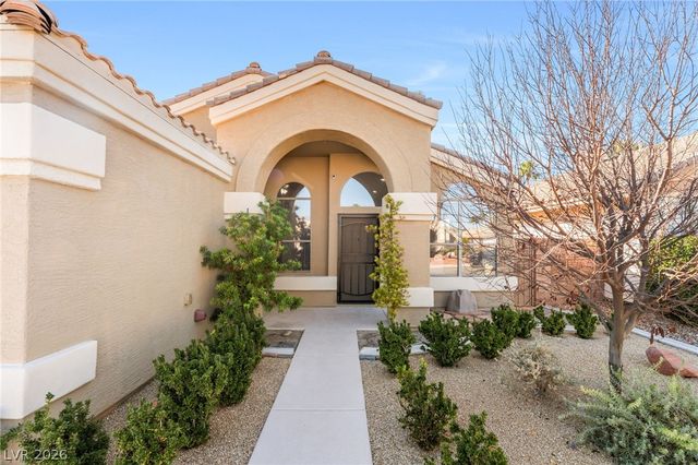 6109 Topaz Valley Avenue, Las Vegas, NV 89130