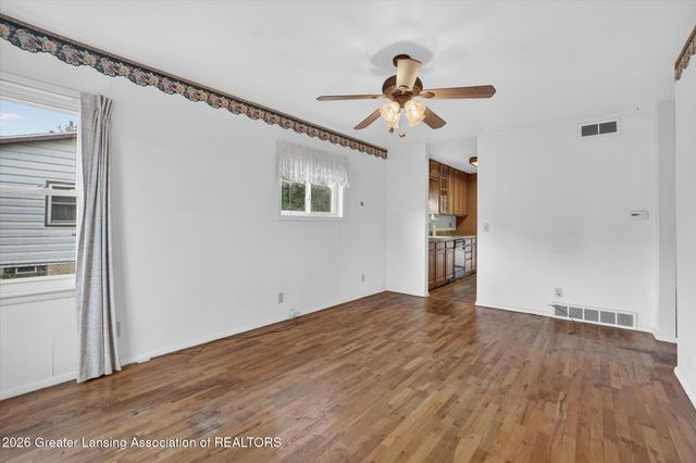 3225 Alfred Avenue, Lansing, MI 48906