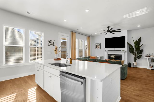 109 Marions Oak Drive, Summerville, SC 29486