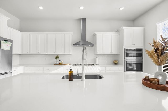 109 Marions Oak Drive, Summerville, SC 29486