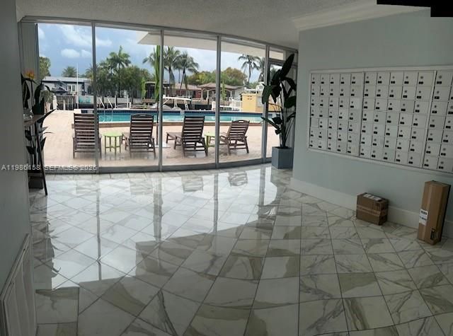 2000 NE 135th Street 1002, North Miami, FL 33181