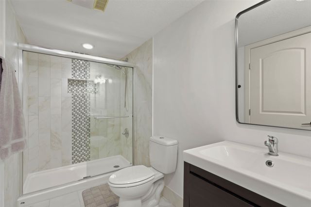 3005 Old Orchard Court, Bedford, TX 76021