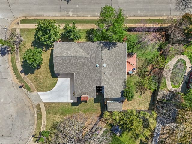 3005 Old Orchard Court, Bedford, TX 76021