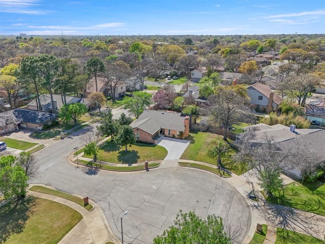 3005 Old Orchard Court, Bedford, TX 76021