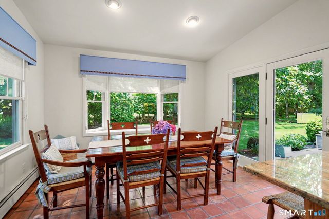 19 Vineyard Lane, Westport, CT 06880