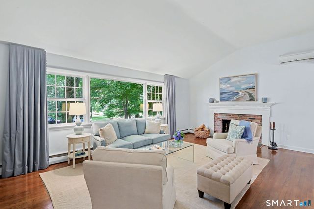 19 Vineyard Lane, Westport, CT 06880