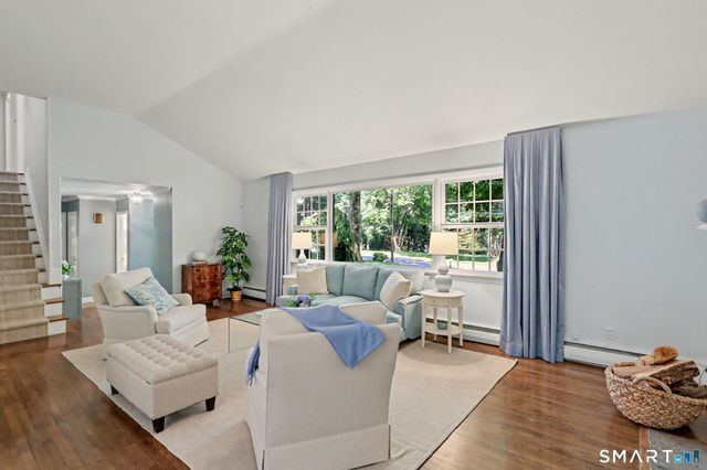 19 Vineyard Lane, Westport, CT 06880