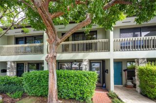 2835 NE 60th Street, Fort Lauderdale, FL 33308