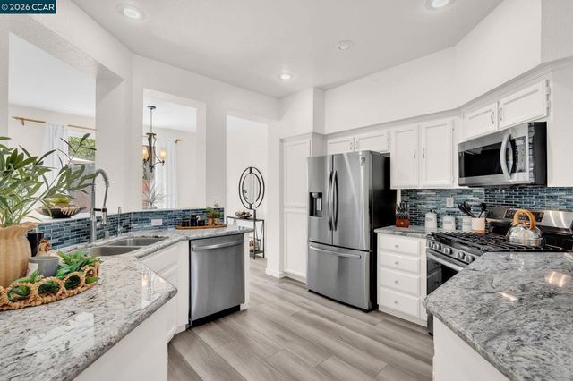 7424 Brigadoon Way, Dublin, CA 94568