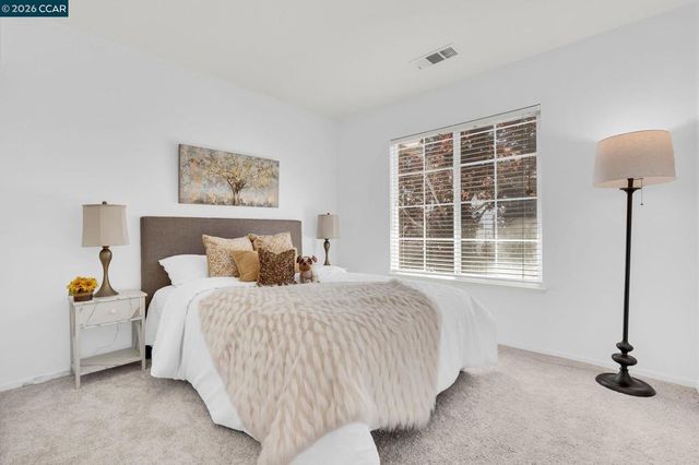 7424 Brigadoon Way, Dublin, CA 94568
