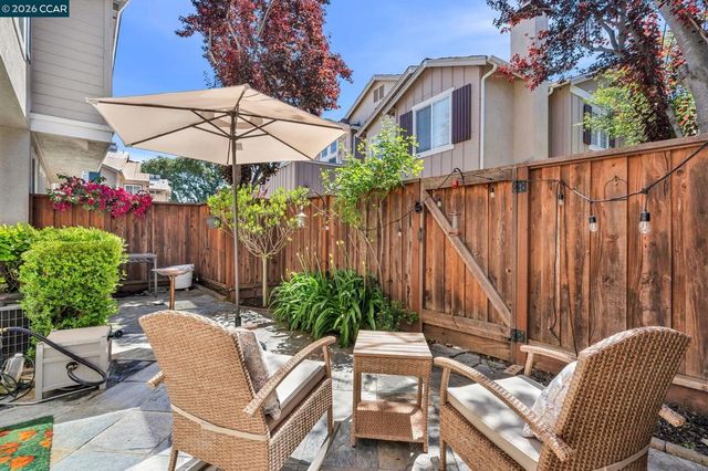 7424 Brigadoon Way, Dublin, CA 94568